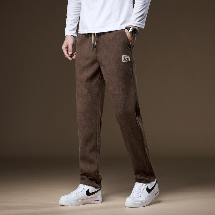 Large Number Of Young And Middle-aged E-Commerce & Business Casual Trousers