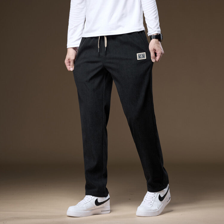 Large Number Of Young And Middle-aged E-Commerce & Business Casual Trousers